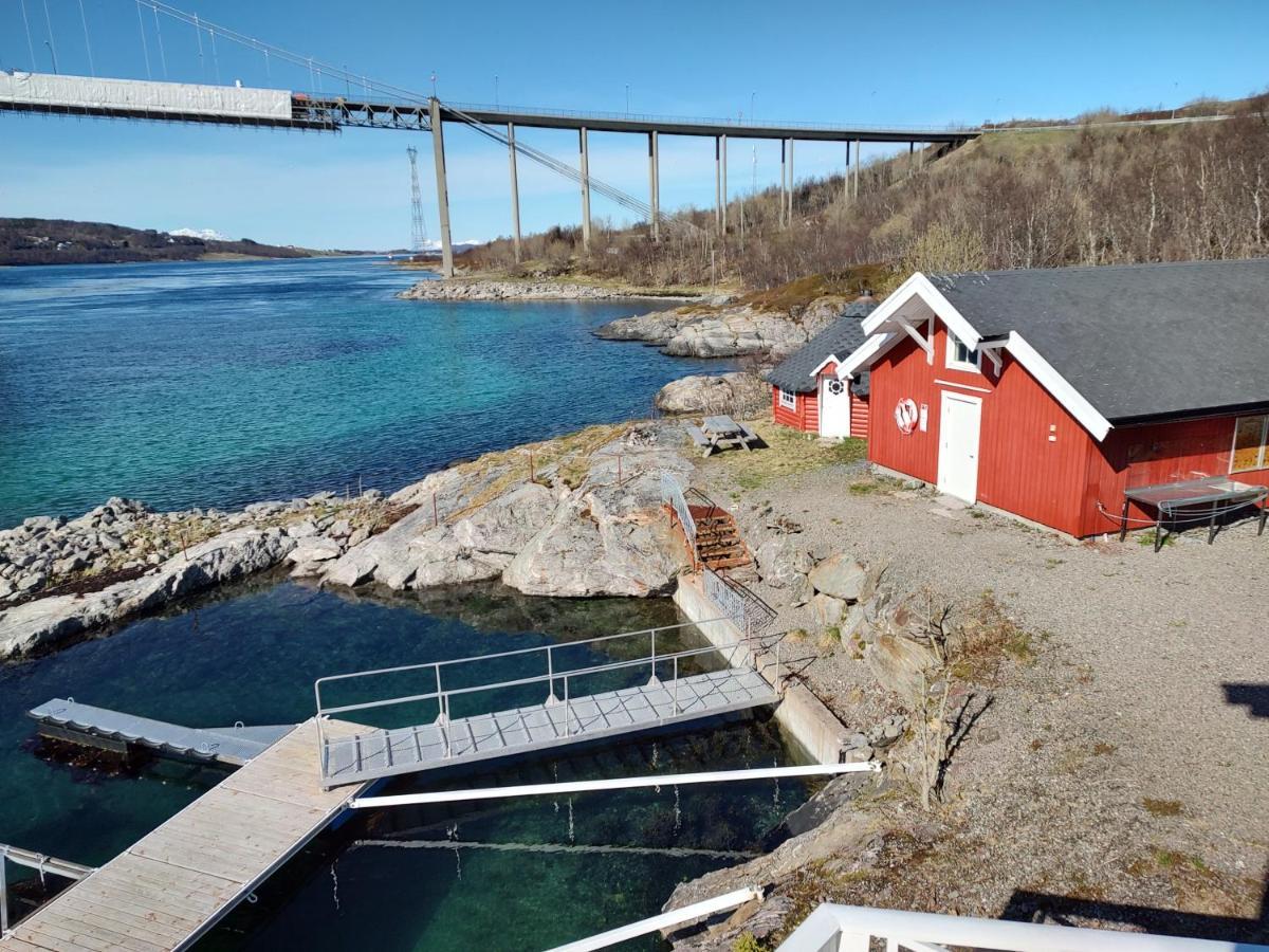 Tjeldsundbrua Overnatting - Sjohus1 Evenskjer Екстериор снимка